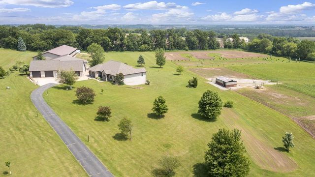 W7371 BUTTERFLY LANE, Shiocton, WI 54170