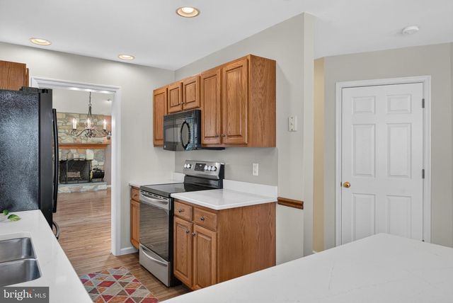 75 PIN OAK ST, Palmyra, PA 17078