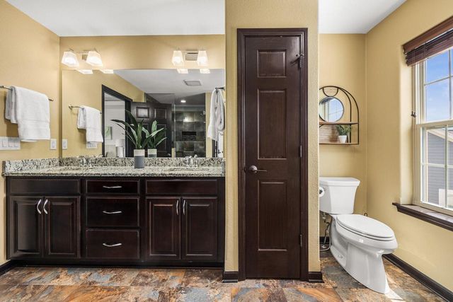 N88W18648 Duke COURT, Menomonee Falls, WI 53051