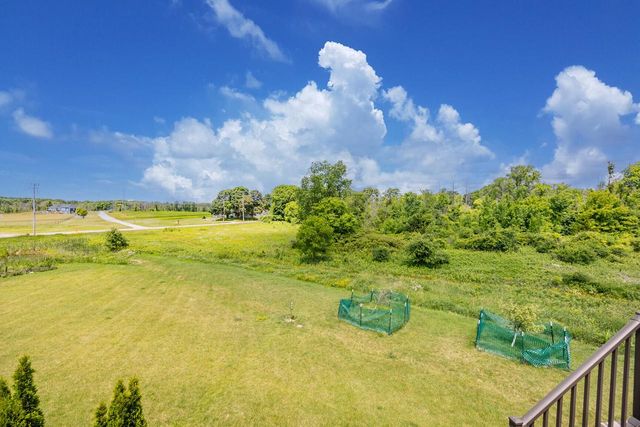 N88W18648 Duke COURT, Menomonee Falls, WI 53051