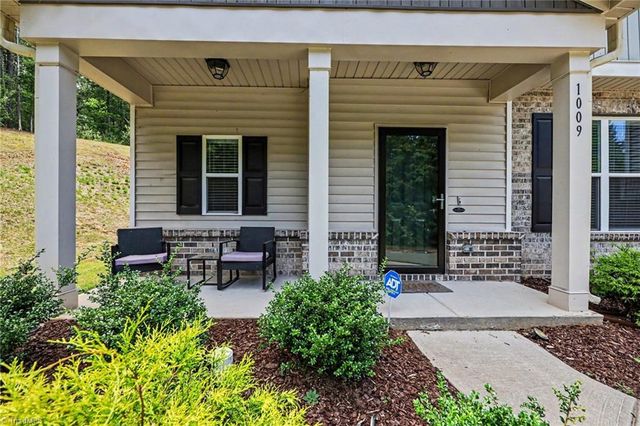 1009 Haynoke Drive, Graham, NC 27253