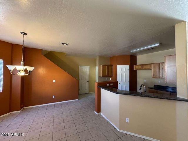 104 S EVERGREEN Street, Florence, AZ 85132