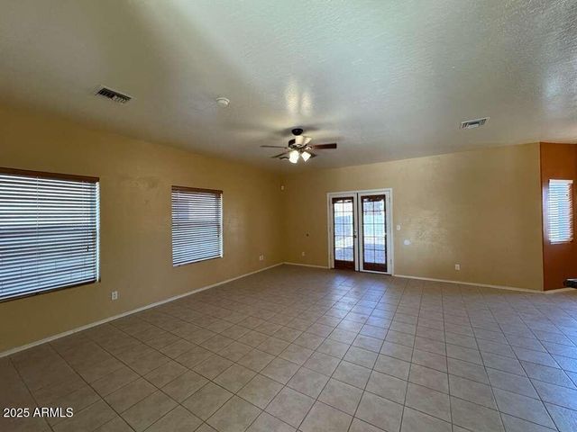 104 S EVERGREEN Street, Florence, AZ 85132