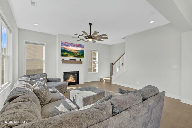 1106 Cedar Break Drive, Knoxville, TN 37932
