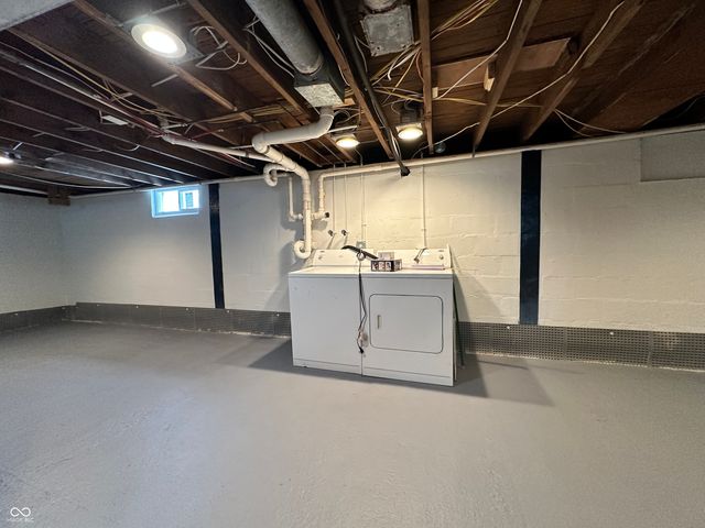 939 E York Street, Martinsville, IN 46151