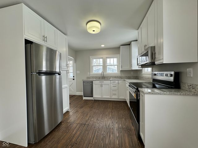 939 E York Street, Martinsville, IN 46151