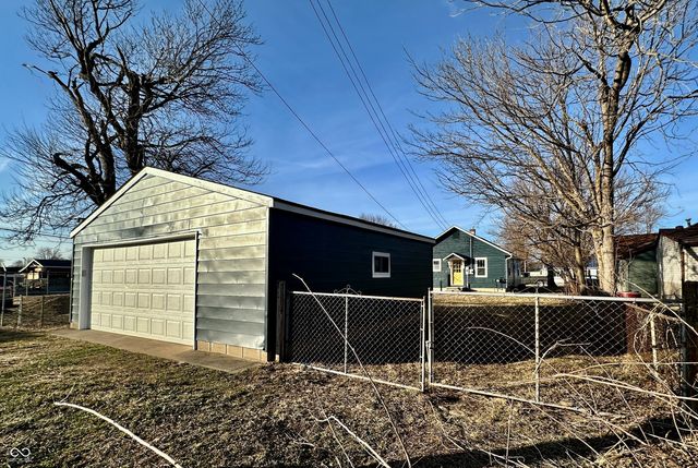 939 E York Street, Martinsville, IN 46151