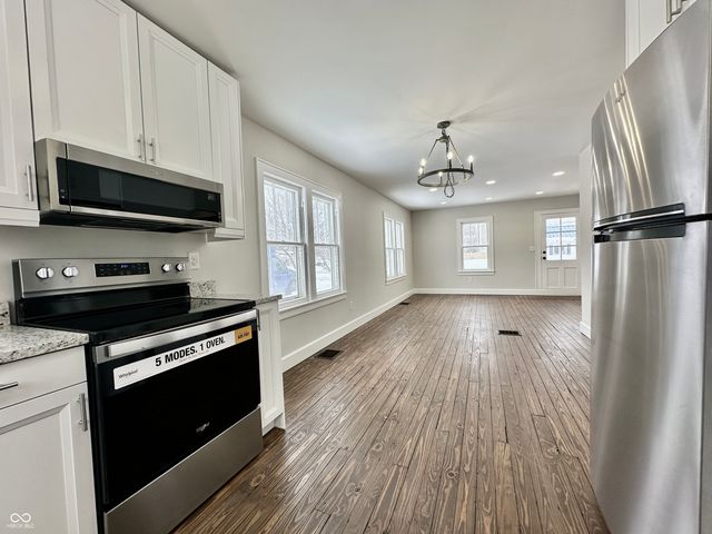 939 E York Street, Martinsville, IN 46151