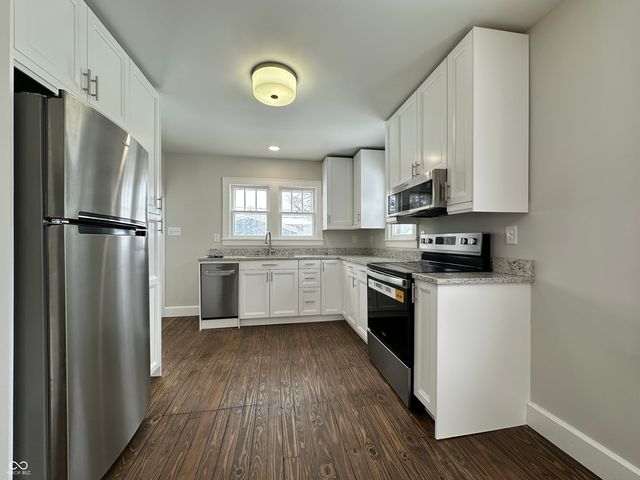 939 E York Street, Martinsville, IN 46151