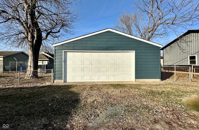 939 E York Street, Martinsville, IN 46151