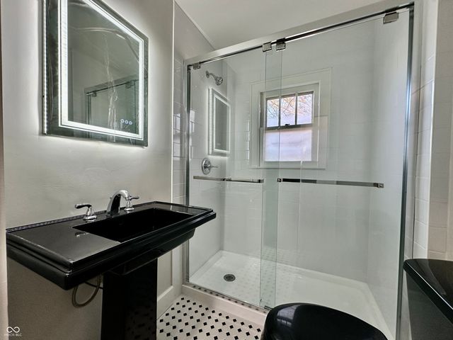 939 E York Street, Martinsville, IN 46151