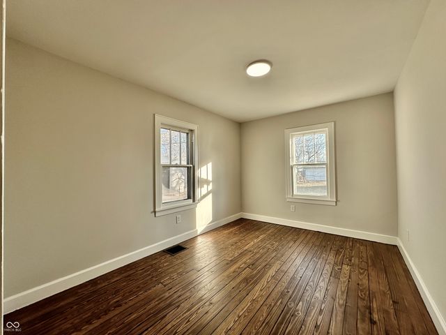 939 E York Street, Martinsville, IN 46151