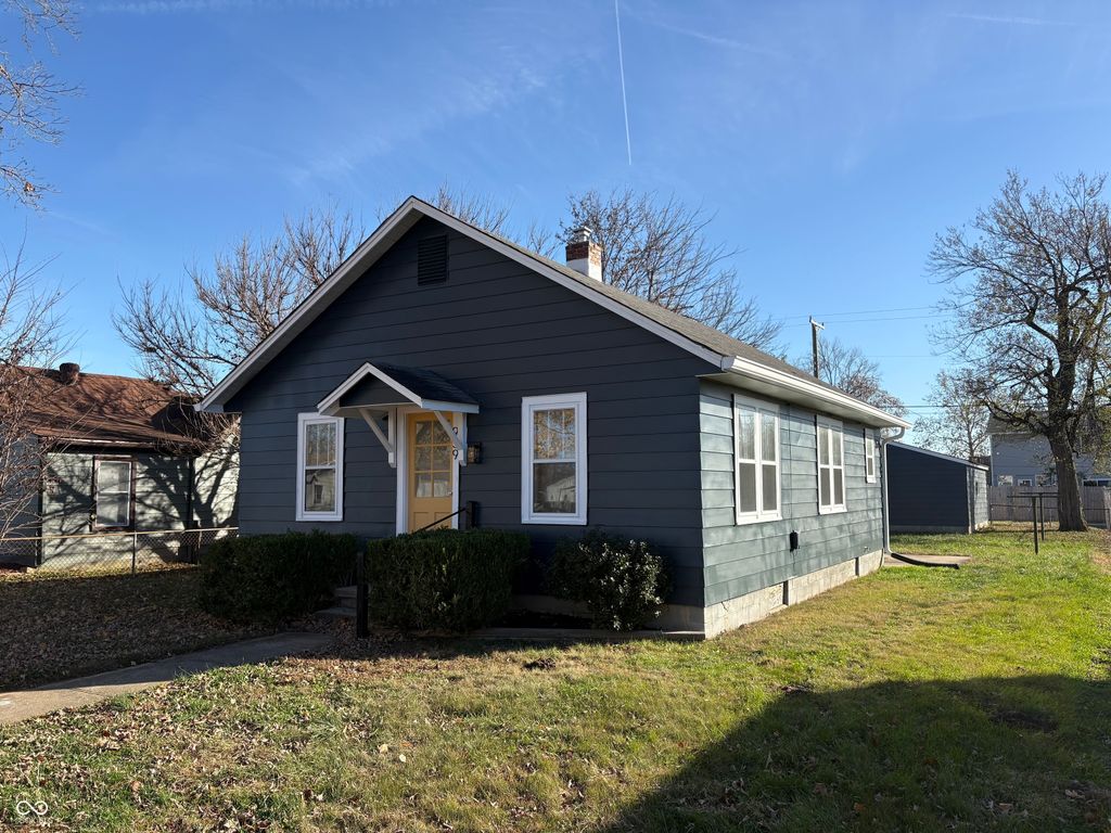 939 E York Street, Martinsville, IN 46151