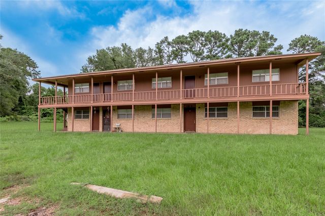 120 Mcadams Lane E, Huntsville, TX 77320