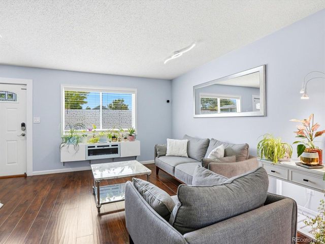1864 Mount Sneffels Street, Longmont, CO 80504