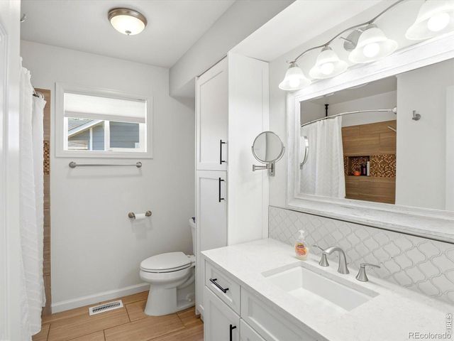 1864 Mount Sneffels Street, Longmont, CO 80504