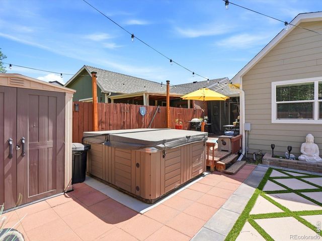 1864 Mount Sneffels Street, Longmont, CO 80504