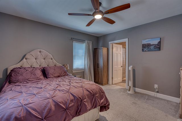 2313 E Chandler Avenue, Evansville, IN 47714