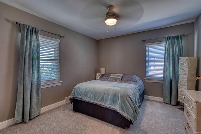 2313 E Chandler Avenue, Evansville, IN 47714