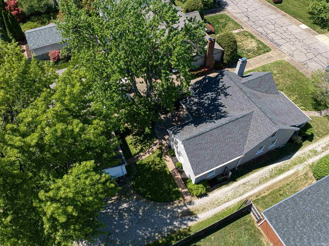 2313 E Chandler Avenue, Evansville, IN 47714