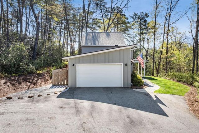 206 Celestial Circle, Clayton, GA 30525