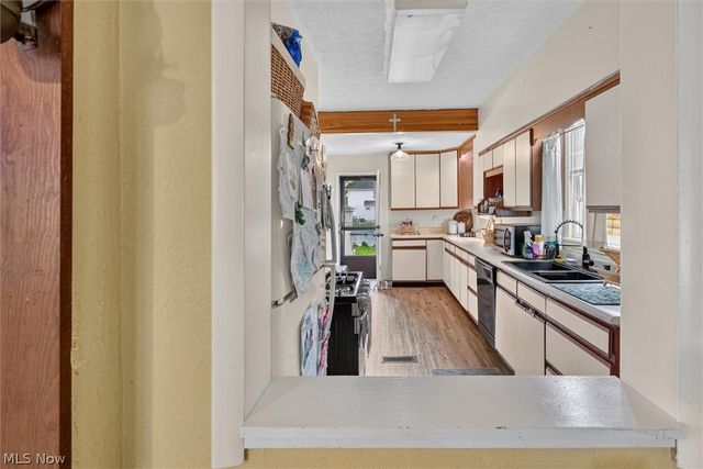 2227 E 30th Street, Lorain, OH 44055