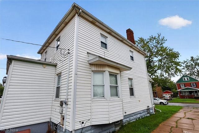 2227 E 30th Street, Lorain, OH 44055