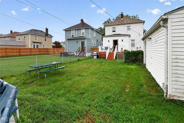 2227 E 30th Street, Lorain, OH 44055