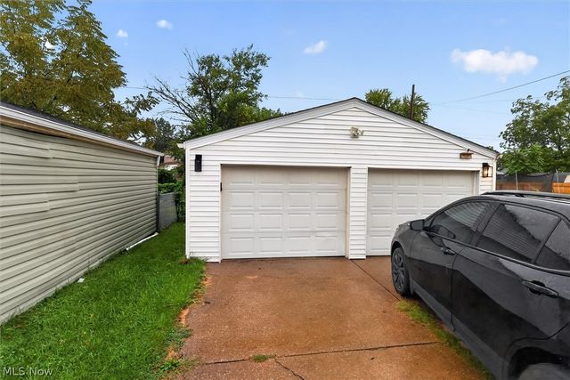 2227 E 30th Street, Lorain, OH 44055