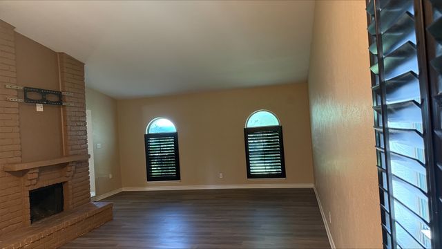 5036 Ashlock Drive, The Colony, TX 75056
