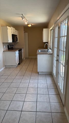 5036 Ashlock Drive, The Colony, TX 75056