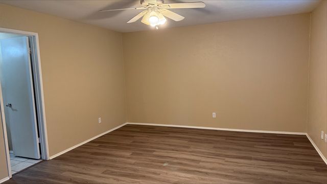 5036 Ashlock Drive, The Colony, TX 75056