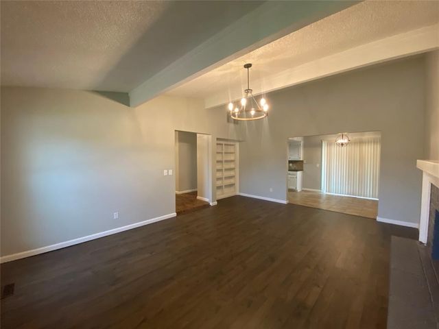 2433 N Shady Tree Drive, Edmond, OK 73013