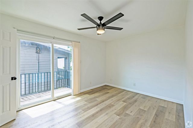 2705 Windswept CV 202, Austin, TX 78745