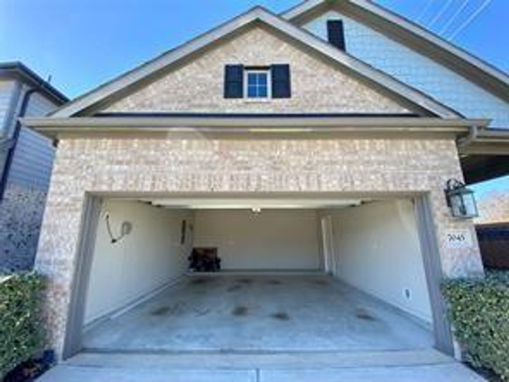 Image 29 of property listing at 7043 Coneflower Creek Court, Katy, TX 77493