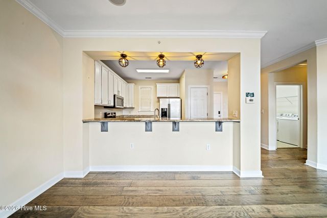 648 Village Park Drive Unit 302, Wilmington, NC 28405