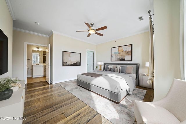 648 Village Park Drive Unit 302, Wilmington, NC 28405