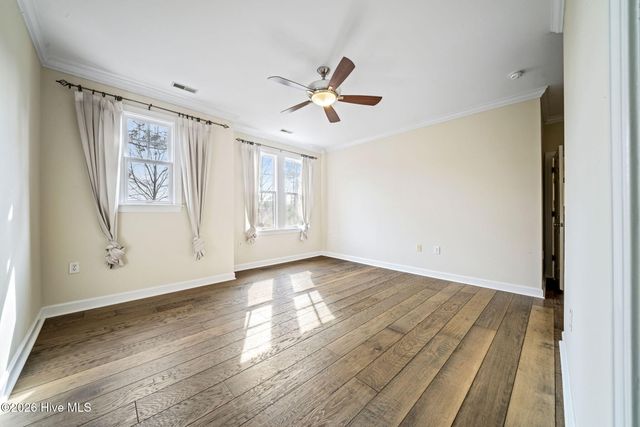 648 Village Park Drive Unit 302, Wilmington, NC 28405