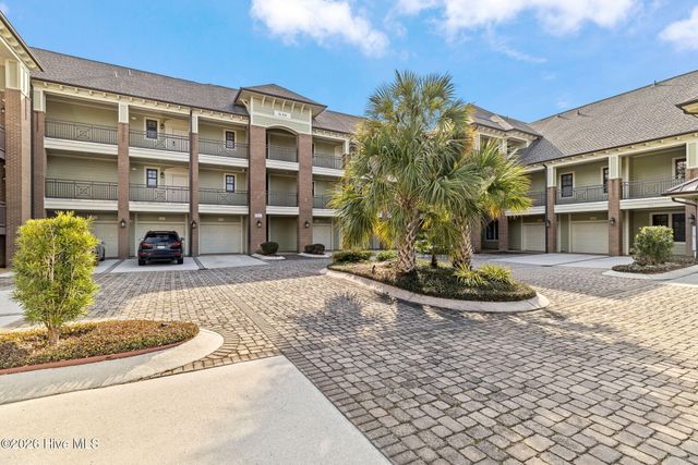 648 Village Park Drive Unit 302, Wilmington, NC 28405