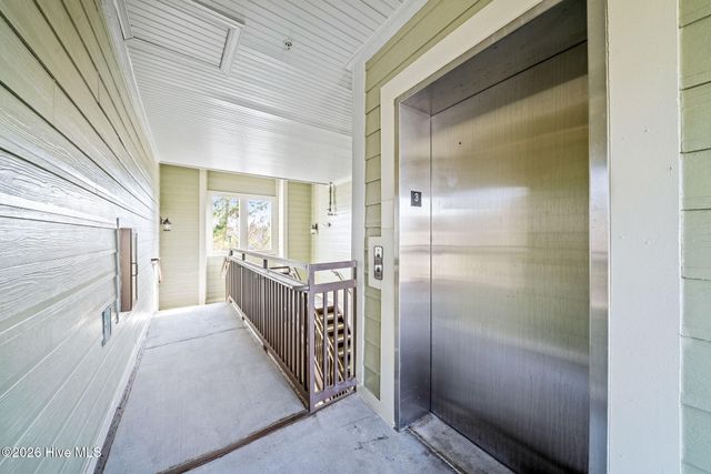 648 Village Park Drive Unit 302, Wilmington, NC 28405