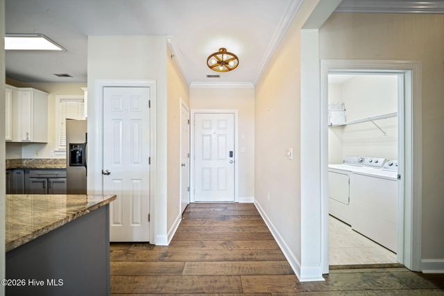 648 Village Park Drive Unit 302, Wilmington, NC 28405