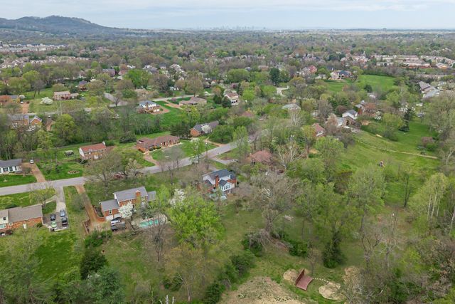 5624 Clovermeade Dr, Brentwood, TN 37027