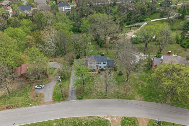 5624 Clovermeade Dr, Brentwood, TN 37027