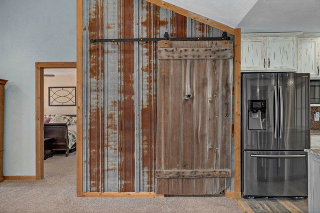 321 W Dade 122, Greenfield, MO 65661