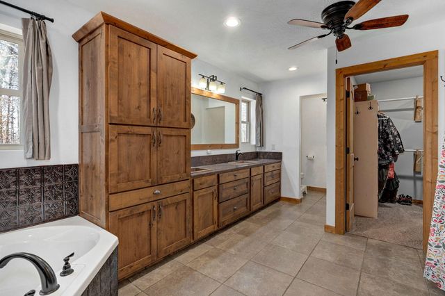 321 W Dade 122, Greenfield, MO 65661