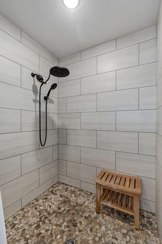 321 W Dade 122, Greenfield, MO 65661