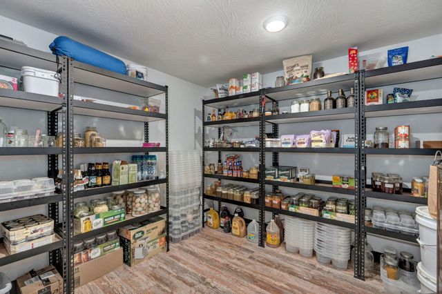 321 W Dade 122, Greenfield, MO 65661