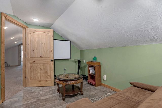 321 W Dade 122, Greenfield, MO 65661