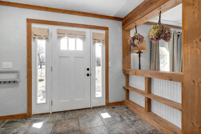 321 W Dade 122, Greenfield, MO 65661