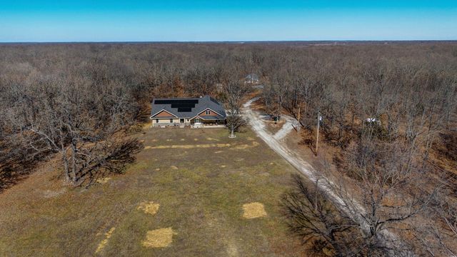 321 W Dade 122, Greenfield, MO 65661